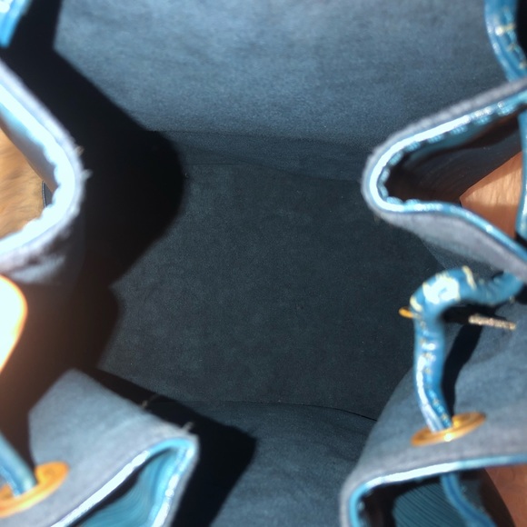 Authentic Louis Vuitton Noe in EPI Blue - Picture 12 of 16